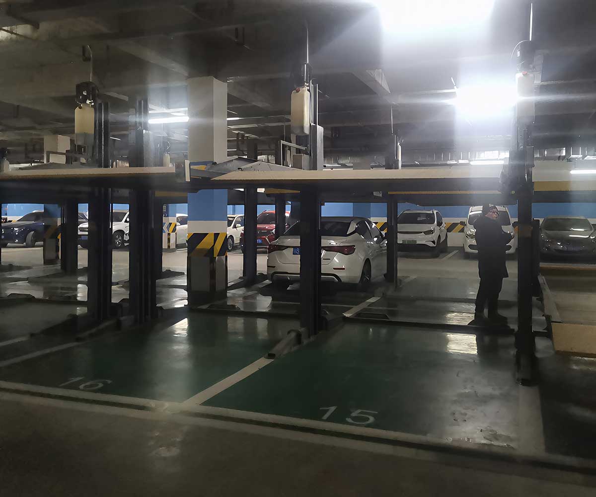 石柱縣四層升降橫移機械車庫維保小知識